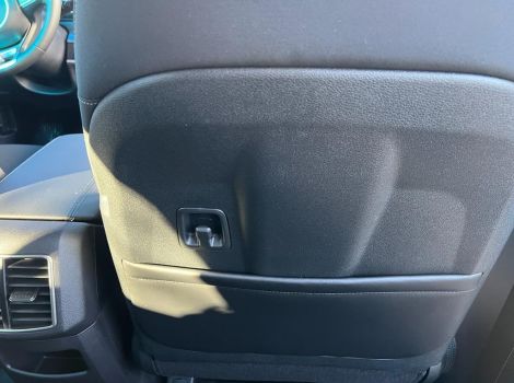 Kia SPORTAGE 1.6 T-GDI 150 CH MHEV DCT7 STYLE PACK AVEC NAVIGATION JANTES ALU 18 TABLEAU DE BORD SUPERVISION 12.3"