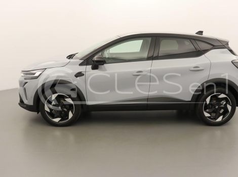 Renault CAPTUR 4 TECHNO