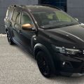 Dacia JOGGER ECO-G 120 CH EXTREME 7 PLACES AVEC PACK CONDUITE CAMERA MULTIVUE EXTENDED GRIP ET PACK HIVER