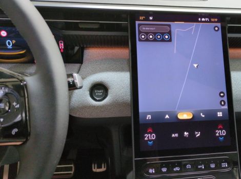 Citroën C5 AIRCROSS NOUVEAU HYBRIDE 145 BVA E-DCS6 MAX AVEC AMBIANCE HYPE GREY ET PACK HIVER ETENDU