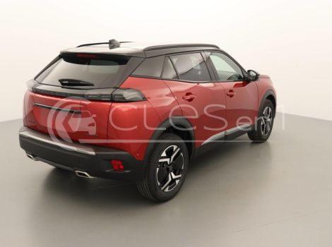 Peugeot 2008 HYBRID 145 GT