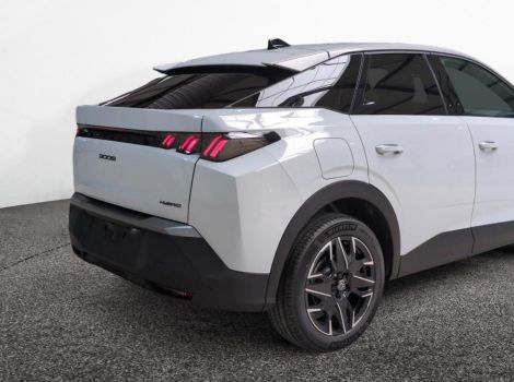 Peugeot 3008 HYBRID 145 BVA E-DCS6 ALLURE AVEC JANTES 19 ET NAVI