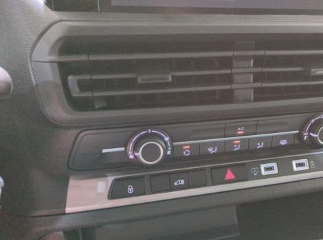 Citroën JUMPY FOURGON M DIESEL 180 CH AUTOMAT AVEC PACK CAMERA ET PACK MODUWORK