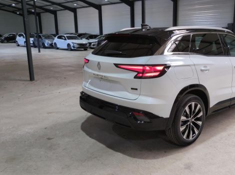 Renault AUSTRAL NOUVEAU FULL HYBRID E-TECH 200 CH BVA TECHNO