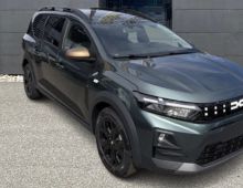 Dacia JOGGER ECO-G 120 CH EXTREME 7 PLACES AVEC PACK CONDUITE CAMERA MULTIVUE EXTENDED GRIP ET PACK HIVER