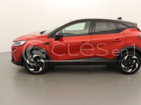 Renault CAPTUR 4 TECHNO