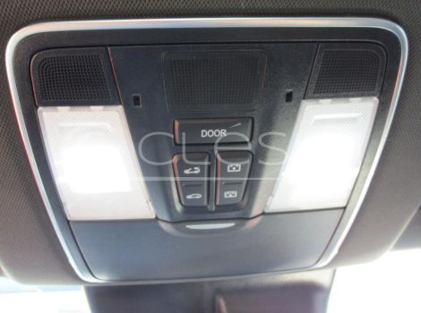 Seres 3 LUXURY 163 CH 120kW SUREQUIPEE AVEC TOIT OUVRANT PANORAMIQUE AUTONOMIE 329 KM