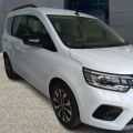 Renault KANGOO NOUVEAU TCE 130 CH TECHNO AUTO AVEC CAMERA DE RECUL ET JANTES ALLIAGE 17