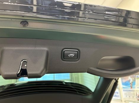 Kia SPORTAGE 1.6 T-GDI 180 CH MHEV GT-LINE PREMIUM DCT7 4WD AVEC SYSTEME AUDIO HARMAN/KARDON TOIT PANO JA19 ET TABLEAU DE BORD SUPERVISION 12.3"