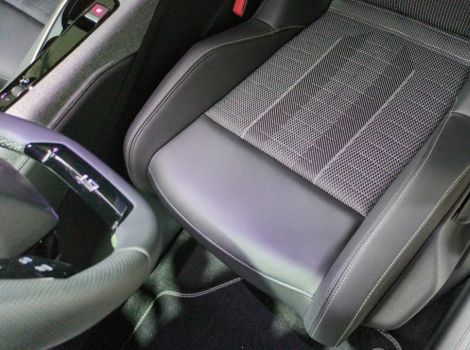 Peugeot 3008 HYBRID 145 BVA E-DCS6 GT AVEC TOIT PANO ET PACK 360 VISION & DRIVE ASSIST
