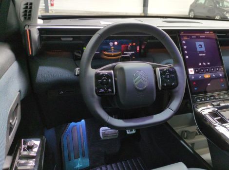 Citroën C5 AIRCROSS NOUVEAU HYBRIDE 145 CH BVA E-DCS6 MAX AVEC TOIT PANO