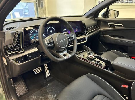 Kia SPORTAGE 1.6 T-GDI 180 CH MHEV GT-LINE PREMIUM DCT7 4WD AVEC SYSTEME AUDIO HARMAN/KARDON TOIT PANO JA19 ET TABLEAU DE BORD SUPERVISION 12.3"