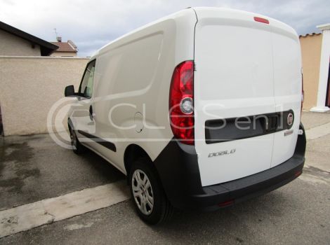 Fiat DOBLO CARGO 1.3 MJT 95 CH CH1 LOUNGE AVEC CLIM