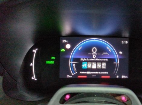 Toyota YARIS CROSS HYBRIDE 130H 2WD BVA DESIGN SUREQUIPE (RADARS AV-AR, SIÈGES CHAUFFANTS, ANGLES MORTS)