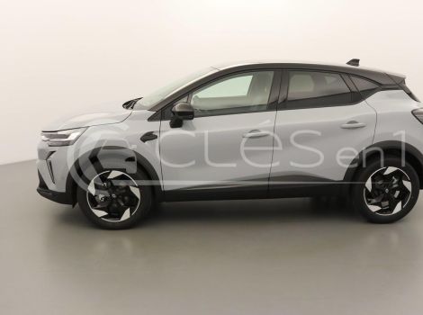 Renault CAPTUR 4 TECHNO