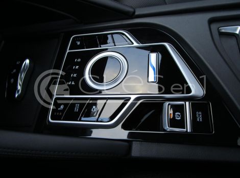 Seres 3 LUXURY 163 CH 120kW SUREQUIPEE AVEC TOIT OUVRANT PANORAMIQUE AUTONOMIE 329 KM