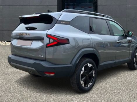 Dacia BIGSTER 4X4 TCE 130 CH MILD HYBRID EXTREME AVEC CAMERA ACCES MAIN LIBRE HAYON ELECTRIQUE PACK HIVER ET TOIT PANORAMIQUE