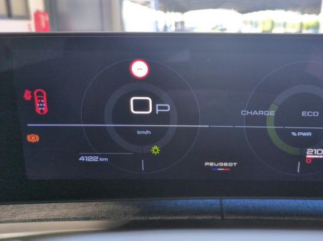 Peugeot 5008 HYBRID 145 CH BVA E-DCS6 7PL GT