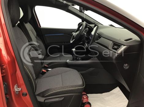 Renault CAPTUR 4 TECHNO