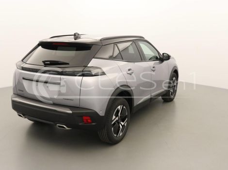 Peugeot 2008 HYBRID 145 GT