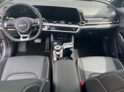 Kia SPORTAGE 1.6 T-GDI 180 CH MHEV GT-LINE PREMIUM DCT7 4WD AVEC SYSTEME AUDIO HARMAN/KARDON TOIT PANO JA19 ET TABLEAU DE BORD SUPERVISION 12.3"