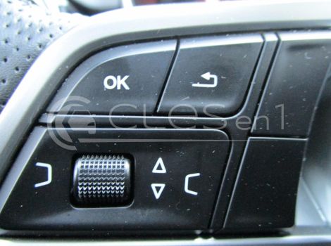 Seres 3 LUXURY 163 CH 120kW SUREQUIPEE AVEC TOIT OUVRANT PANORAMIQUE AUTONOMIE 329 KM