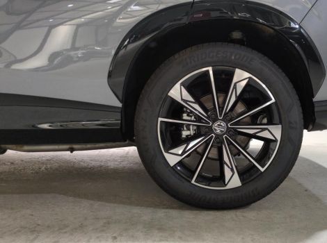 MG EHS 1.5 HYBRIDAVEC 224 CH BVA LUXURY