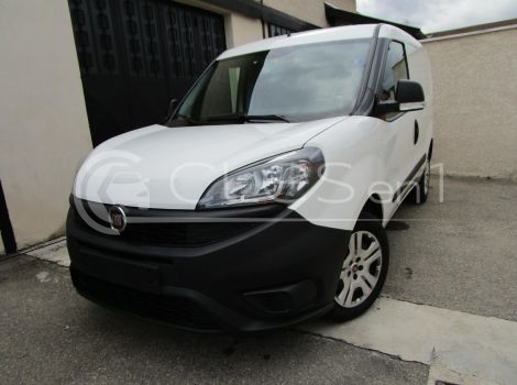 Fiat DOBLO CARGO 1.3 MJT 95 CH CH1 LOUNGE AVEC CLIM