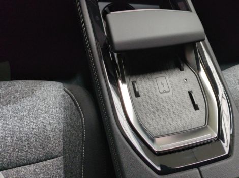 Renault AUSTRAL NOUVEAU FULL HYBRID E-TECH 200 CH BVA TECHNO