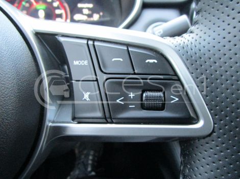 Seres 3 LUXURY 163 CH 120kW SUREQUIPEE AVEC TOIT OUVRANT PANORAMIQUE AUTONOMIE 329 KM