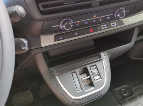Citroën JUMPY FOURGON M DIESEL 180 CH BVA AUTOMAT AVEC FULL LED ET PACK CAMERA