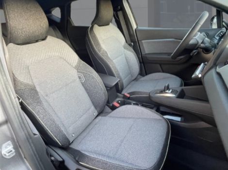 Renault CAPTUR 4 MILD HYBRID 140 CH EDC TECHNO AVEC CONSOLE FLOTTANTE SIEGES CHAUFFANTS ET ROUE DE SECOURS