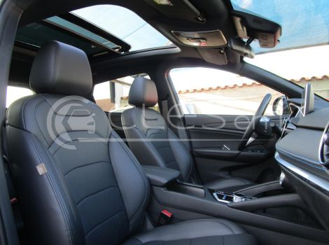 Seres 3 LUXURY 163 CH 120kW SUREQUIPEE AVEC TOIT OUVRANT PANORAMIQUE AUTONOMIE 329 KM