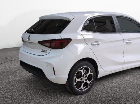 MG MG3 1.5 L HYBRIDAVEC 195 CH BVA LUXURY