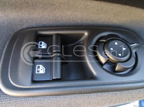 Fiat 500 NOUVELLE 118 CH ICON ÉLECTRIQUE 87 KW BERLINE AUTONOMIE 322 KM