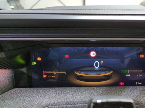 Citroën C5 AIRCROSS NOUVEAU HYBRIDE 145 BVA E-DCS6 MAX AVEC AMBIANCE HYPE GREY ET PACK HIVER ETENDU