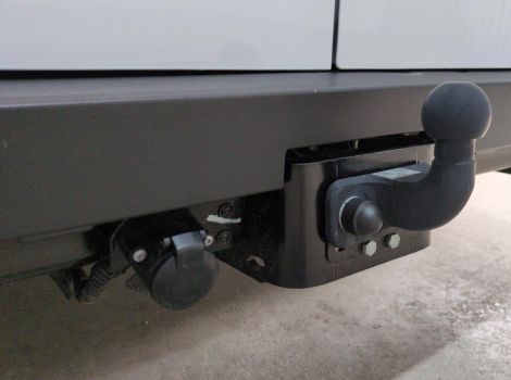 Renault MASTER FOURGON L2H2 3T5 BLUE DCI 130 TR BVM6 EXTRA AVEC PLANCHER BOIS ET CAMERA DE RECUL ET ATTELAGE
