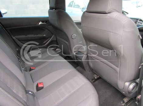 Peugeot 308 1.6 BLUE HDI 100 CH ALLURE GPS