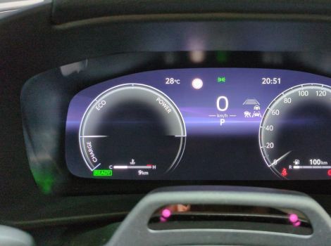 Toyota C-HR HYBRIDE 140 BVA E-CVT DESIGN
