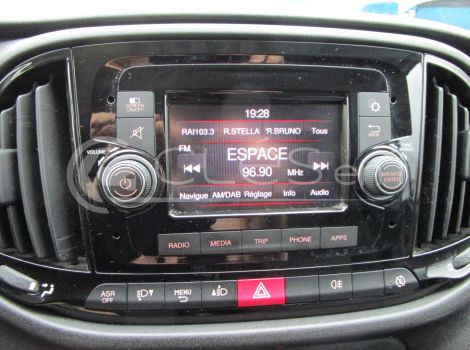 Fiat DOBLO CARGO 1.3 MJT 95 CH CH1 LOUNGE AVEC CLIM