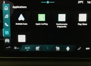 Renault R4 E-TECH ELECTRIQUE 150 CH ICONIC AVEC SYSTEME AUDIO HAUTE-FIDELITE HARMAN KARDON