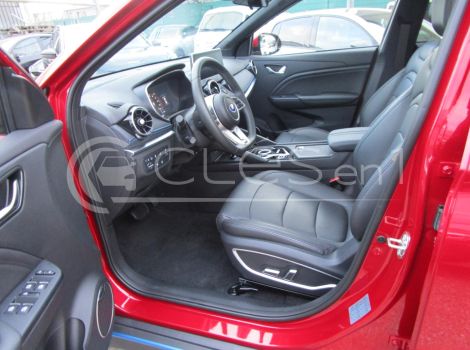 Seres 3 LUXURY 163 CH 120kW SUREQUIPEE AVEC TOIT OUVRANT PANORAMIQUE AUTONOMIE 329 KM