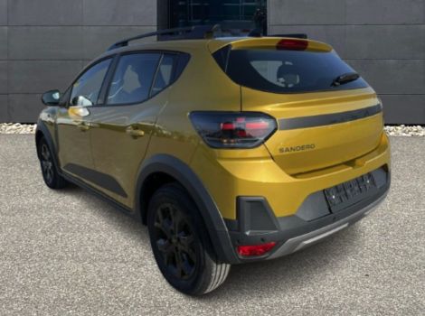 Dacia SANDERO STEPWAY ECO-G 120 CH AUTO EXTREME AVEC CLIM AUTO PACK NAVIGATION PACK CONDUIT ET PACK HIVER