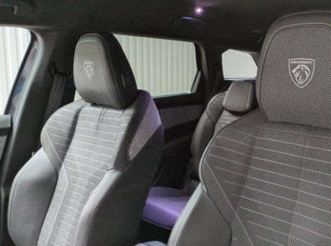Peugeot 5008 HYBRID 145 CH BVA E-DCS6 7PL GT