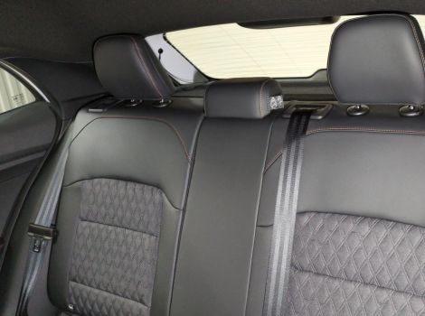 MG MG3 1.5 L HYBRIDAVEC 195 CH BVA LUXURY