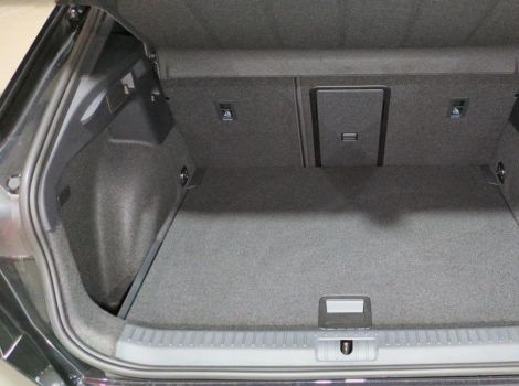 Cupra FORMENTOR NOUVEAU 1.5 ETSI HYBRID 150 CH BVA DSG7 V AVEC ATTELAGE ET SIEGES CHAUFFANTS