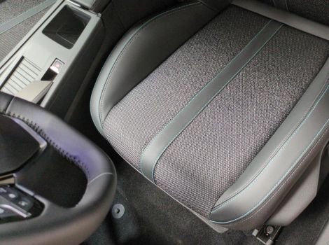 Peugeot 308 HYBRID 145 BVA E-DCS6 ALLURE AVEC PACK ACCESS ET PACK VISION 360