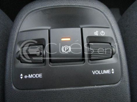 Fiat 500 NOUVELLE 118 CH ICON ÉLECTRIQUE 87 KW BERLINE AUTONOMIE 322 KM