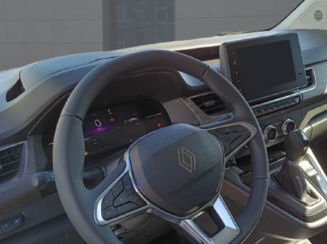 Renault KANGOO NOUVEAU TCE 130 CH TECHNO AUTO AVEC CAMERA DE RECUL ET JANTES ALLIAGE 17