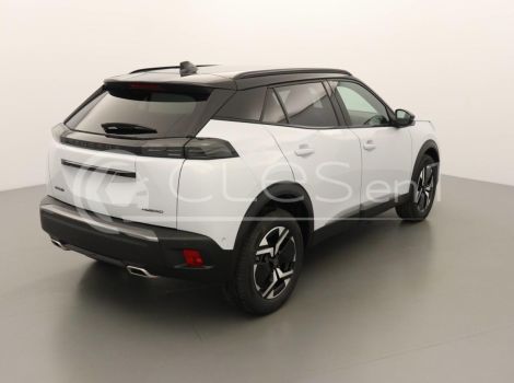 Peugeot 2008 HYBRID 145 GT